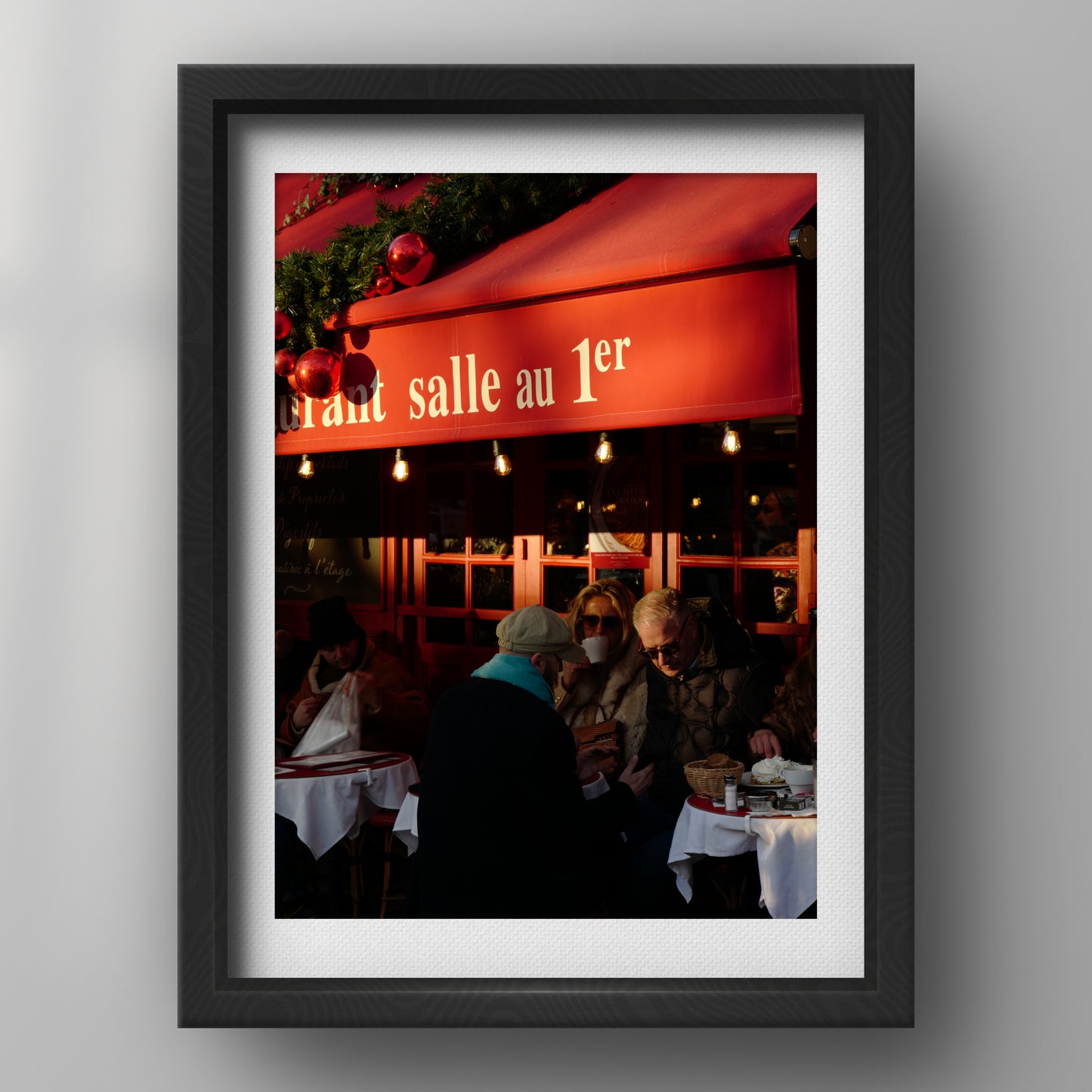 FRAME — 051 Montmartre Through Your Eyes